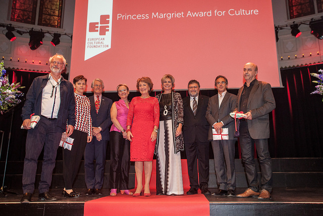 34175250560_9d0947094a_z